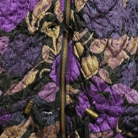 OVERSIZE VINTAGE VELOUR FLORAL JACKET - Picture 5 of 6